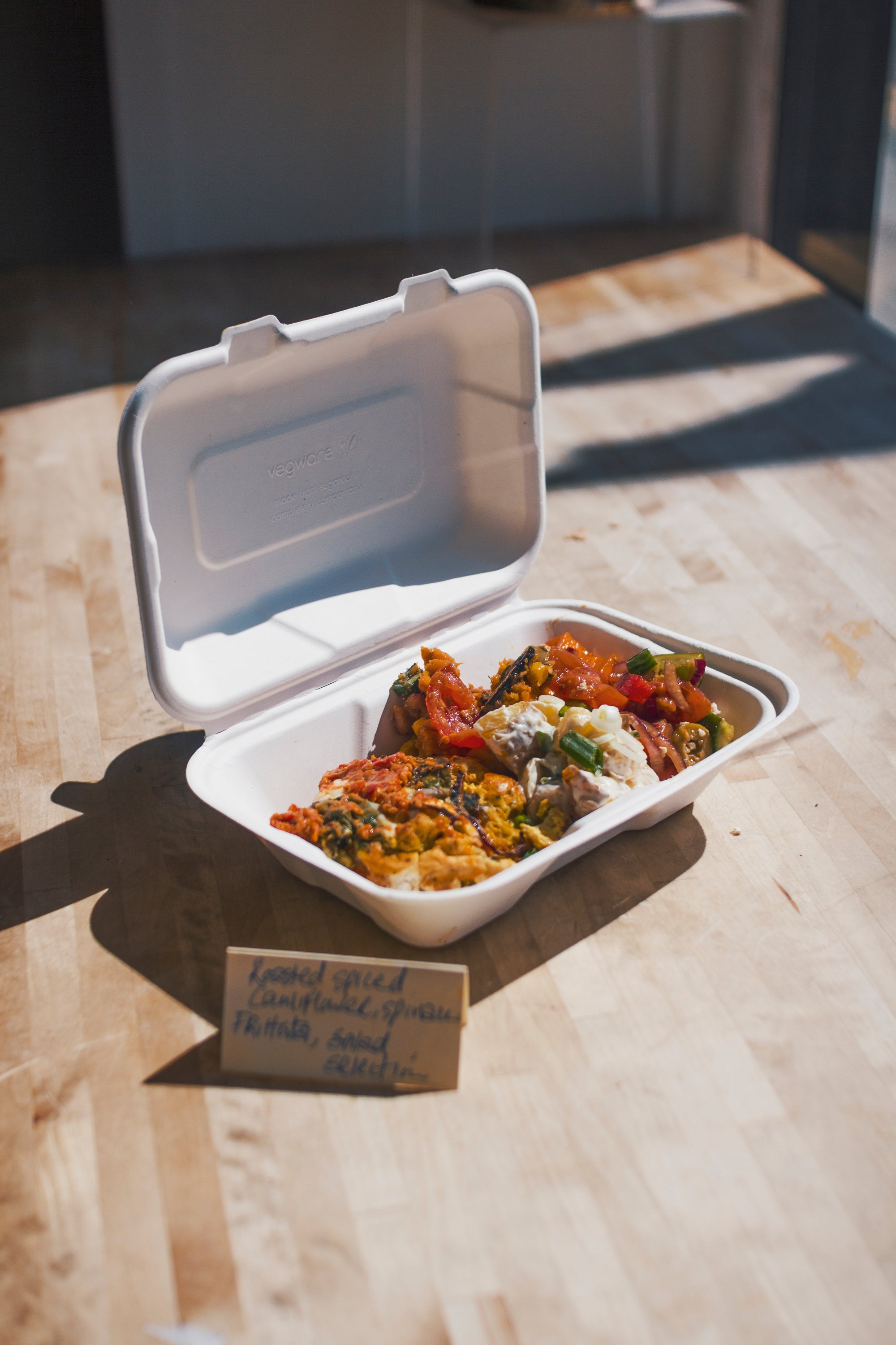 Bagasse box 9" x 6"